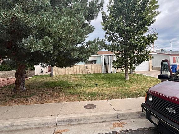 3rd image of 1508 Muriel St NE