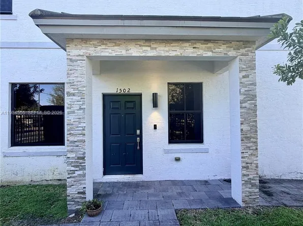 1502 SW 29th St, Fort Lauderdale, FL 33315