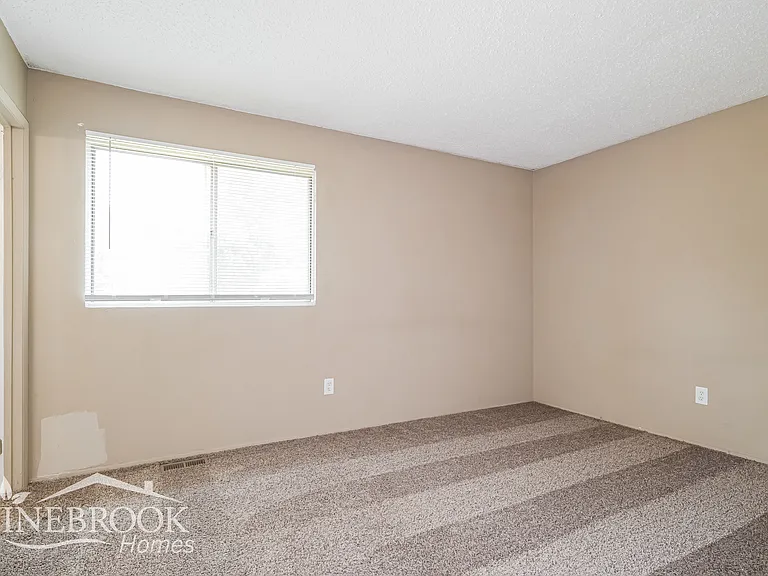 2267 Foggy Bottom Dr — Photo 8