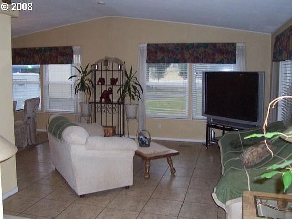 4th image of 40107 NE 211th Ave