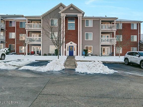 2nd image of 6406 Shelton Cir