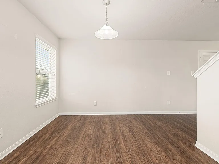 21415 Partha Way — Photo 11