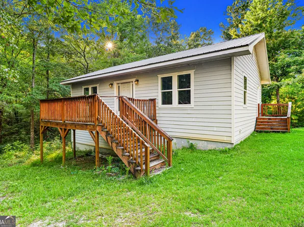 2847 Lakeshore Dr, Elberton, GA 30635