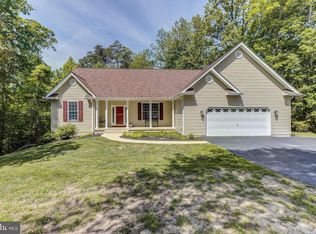 1885 Robin Ct, Lusby, MD 20657