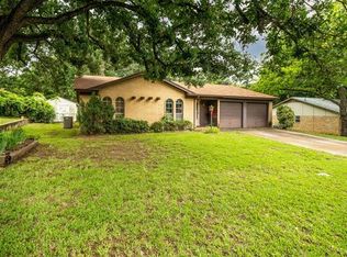 7212 Norma St, Fort Worth, TX 76112