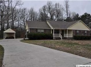 104 Oakcrest Rd, Huntsville, AL 35811