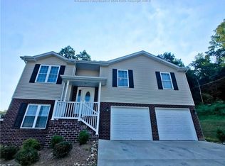 113 Samuel Ave, Poca, WV 25159