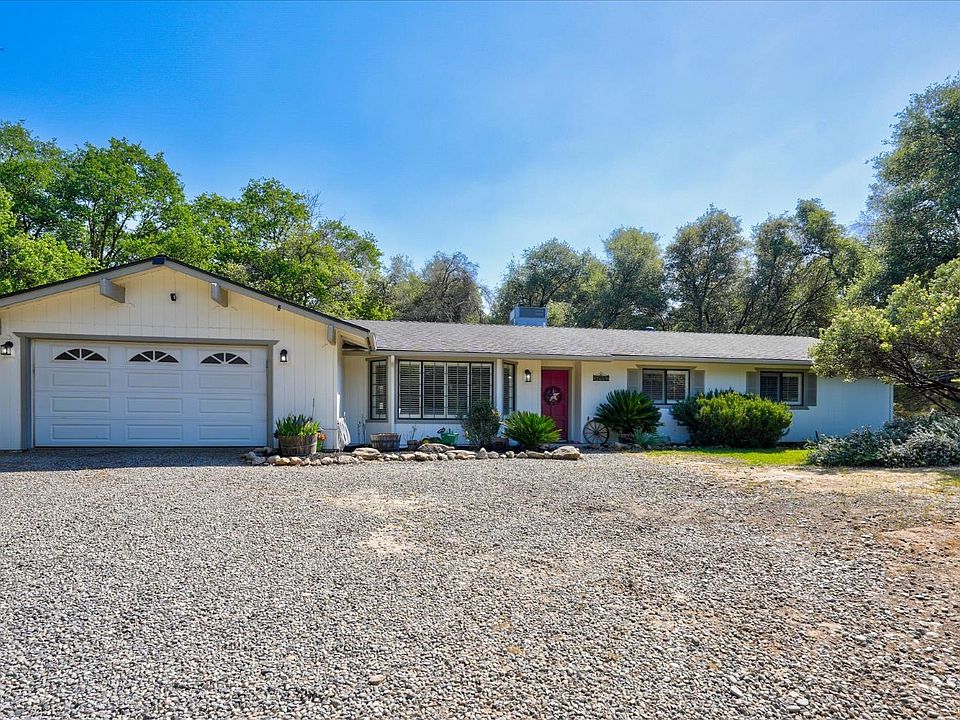 1st image of 31447 Mohawk Rd