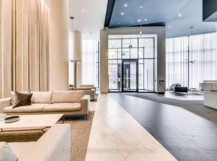 3900 Confederation Pkwy #2613, Mississauga, ON L5B 0K7