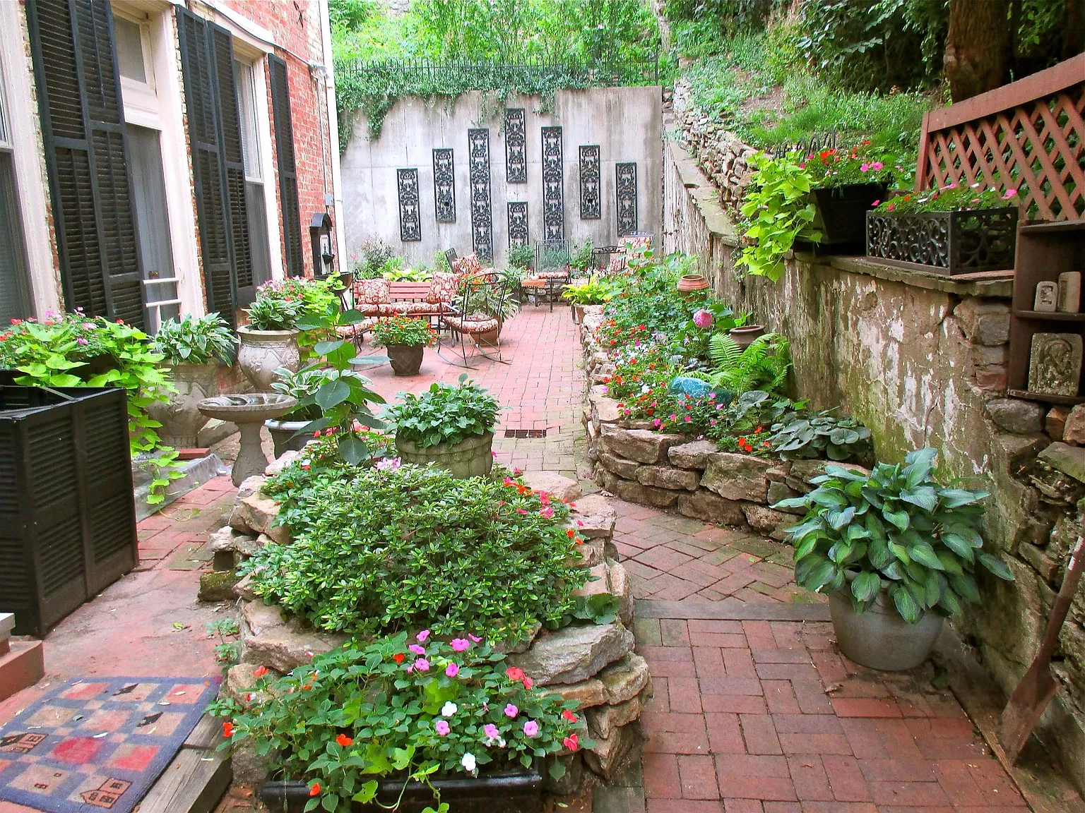 2 bed, 1.5 bath, 1500 sqft, $2,500 — Photo 3