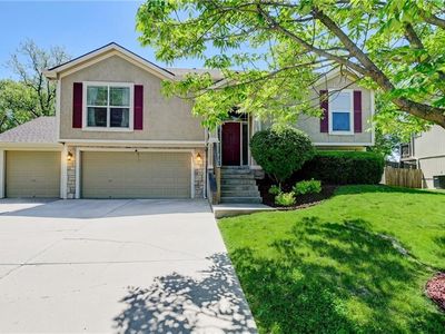 4523 Edgehill St, Leavenworth, KS, 66048