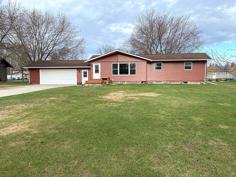 1st image of 104 Stephen Dr NE
