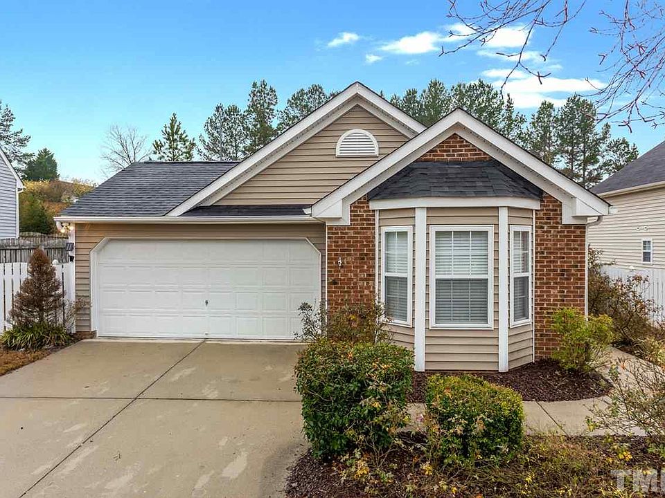 1st image of 4621 Dolwick Dr