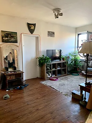 Rented by Oxford Property Group | media 26