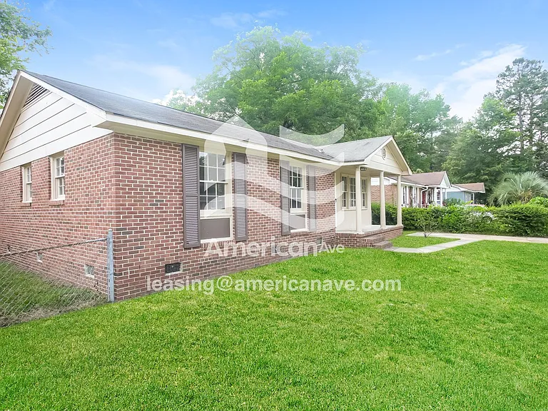 748940_001_exterior_2.jpg