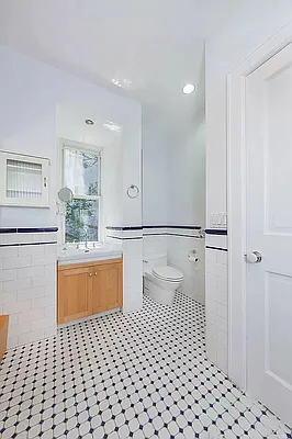 Rented by Compass | media 6