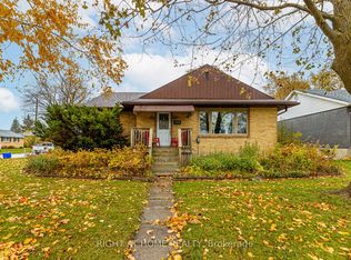205 Saint Vincent St, Barrie, ON L4M 3Z5