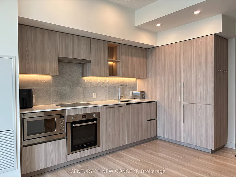 17 Bathurst St #3108 — Photo 5