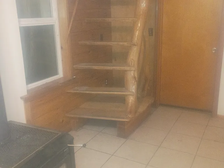 Independence Rd SW — Photo 2