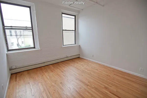 Rented by Fiddler Realty | media 14