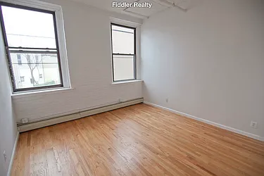 Rented by Fiddler Realty