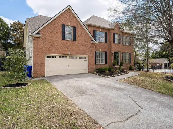 1318 Wineberry Rd, Powell, TN 37849
