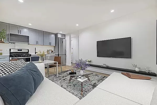 Rented by REAL New York | media 3