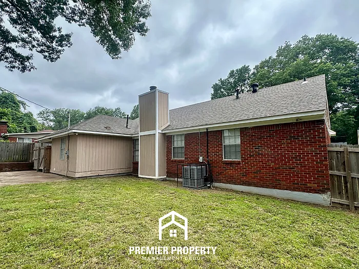 5131 Rolling Meadows Dr — Photo 18