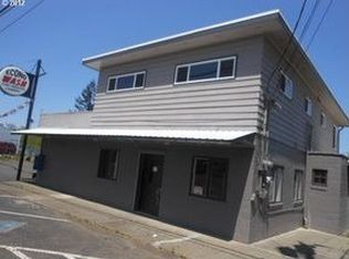 160 Main St APT A, Sweet Home, OR 97386