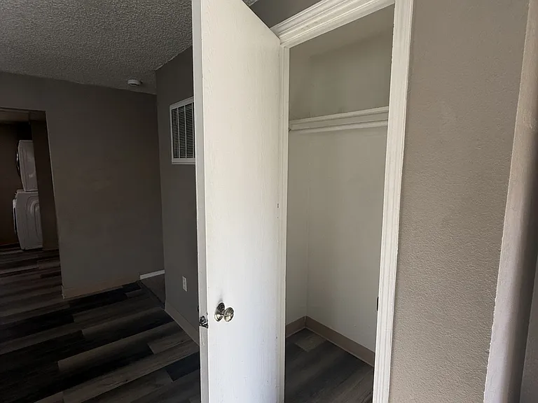 2511 Northrup Pl — Photo 33