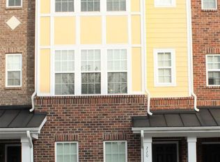 220 Dove Cottage Ln, Cary, NC 27519