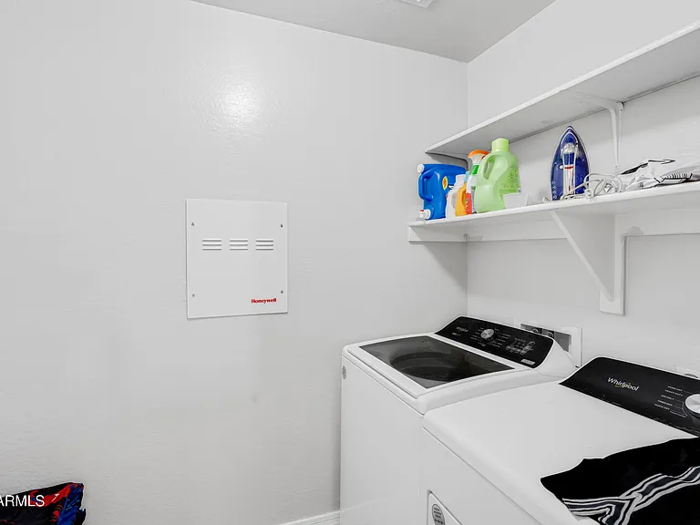 40893 W Bedford Dr — Photo 21