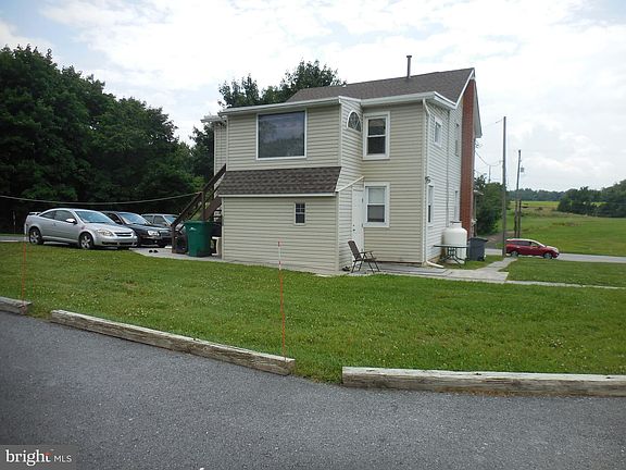 4th image of 149-151 161 Fisher Ave