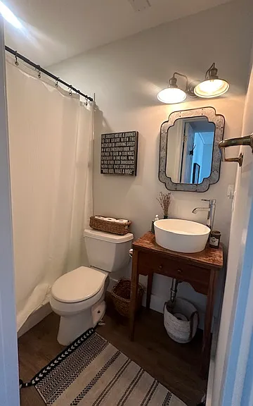 Bathroom 2 with Shower