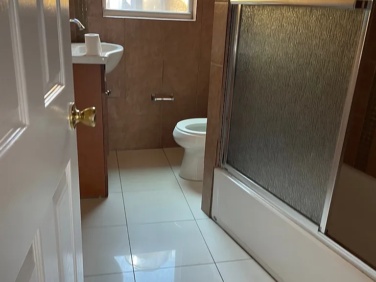 1941 E Passyunk Ave #2 — Photo 8