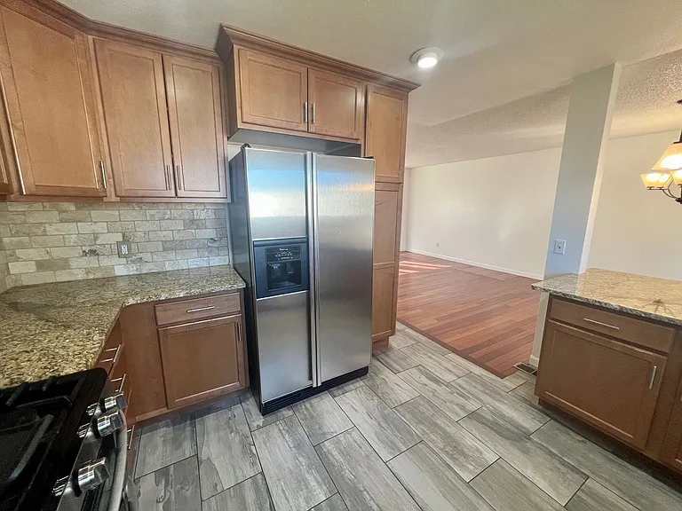 1544 S Fraser Way — Photo 9