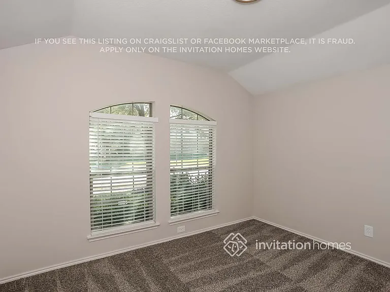 147 Oregon Trl — Photo 13