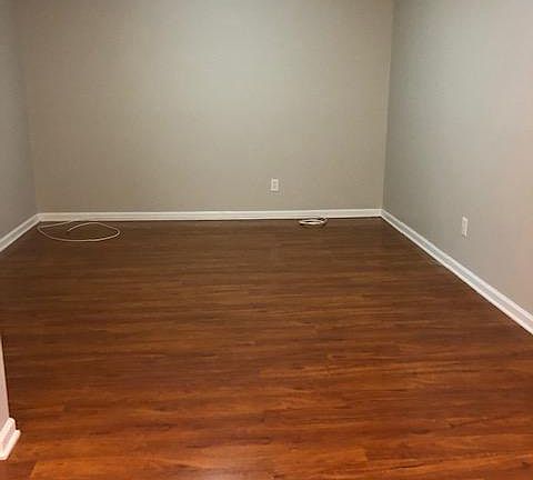 2nd image of 117 Green St APT 6