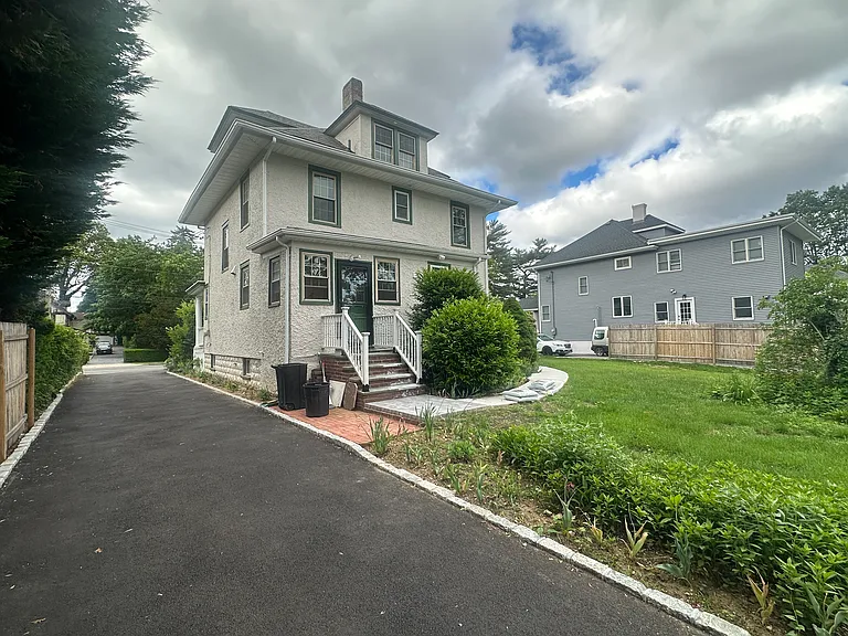 27 Dosoris Way — Photo 24