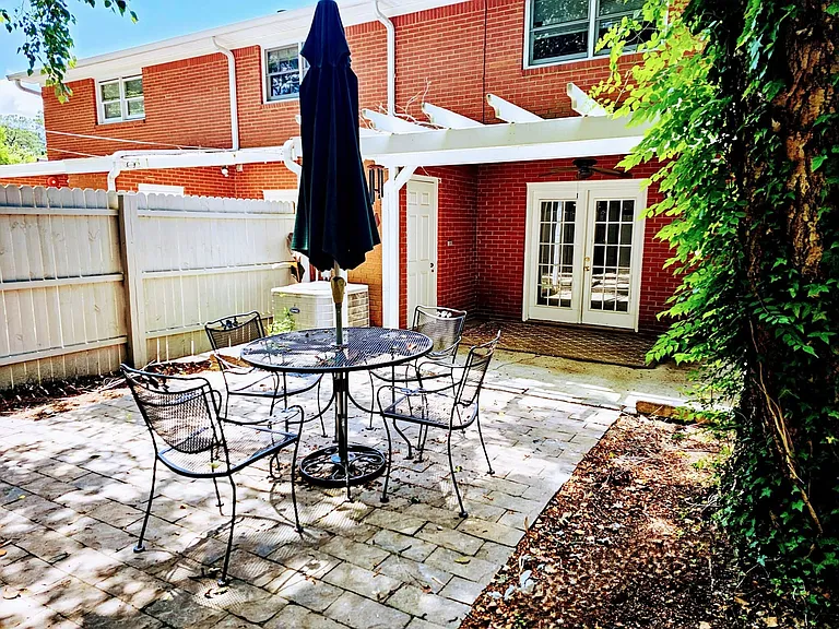 126 Park Ave SE #A — Photo 14