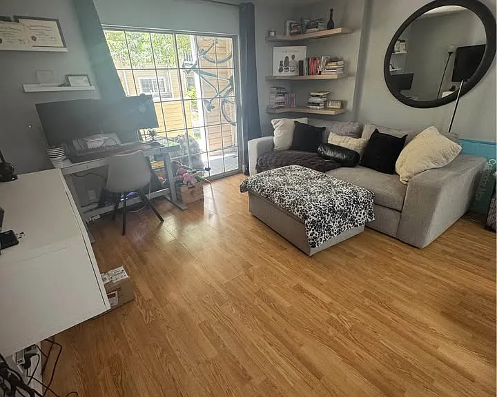 1206 E Waterside Cv #13 — Photo 3