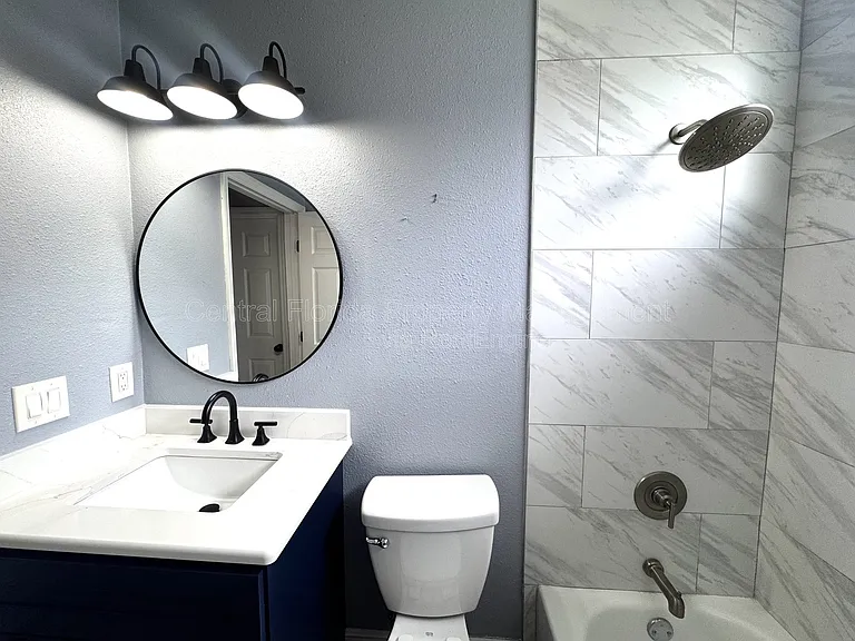 5004 Marbella Isle Dr — Photo 26