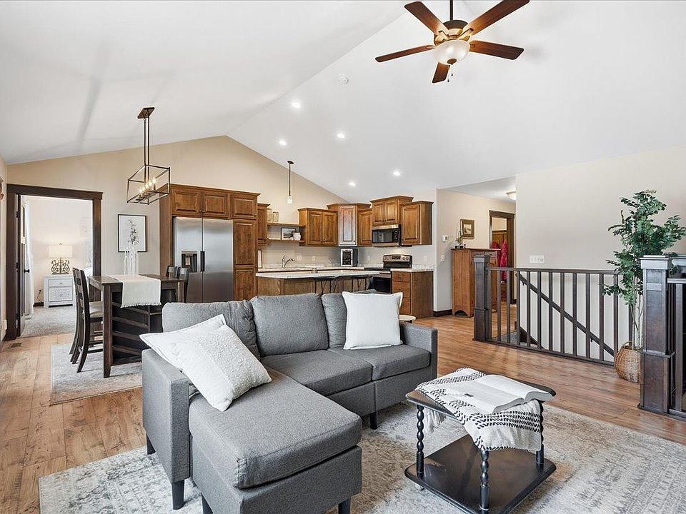 6362 Wilder Ln, Eau Claire, WI 54703 | Zillow