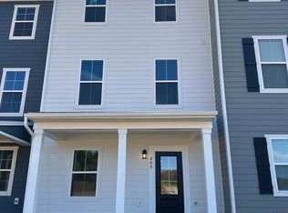 204 Colony Ave, Daleville, VA 24083