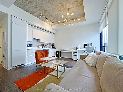 38 Stewart St #1005 Photo 1