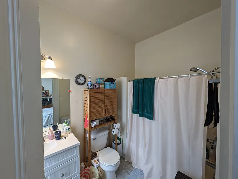 2115 E Marshall St #A — Photo 20