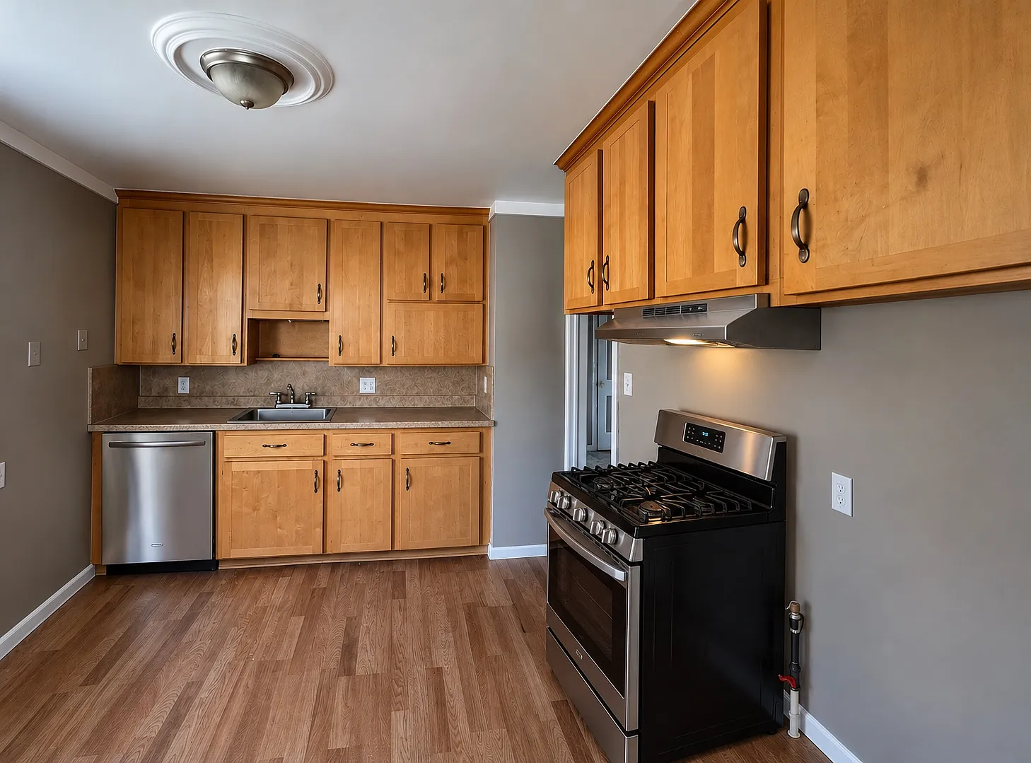 8289 Standard Ave — Photo 2