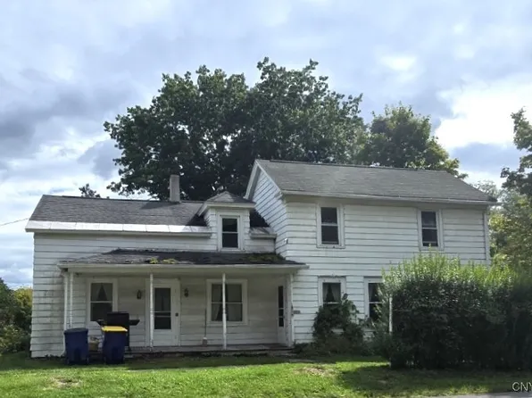 1642 Apulia Rd, La Fayette, NY 13084