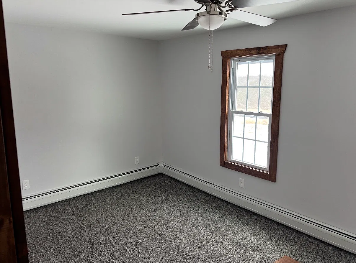 3 bed, 1.5 bath, 1700 sqft, $2,000 — Photo 1