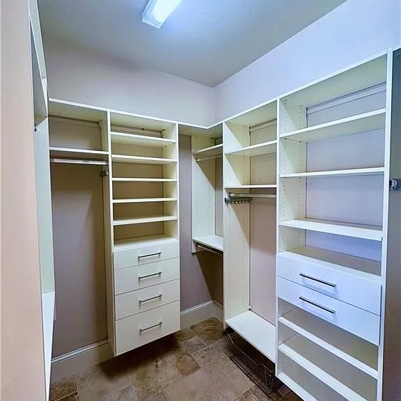 10020 Magnolia Pointe — Photo 21